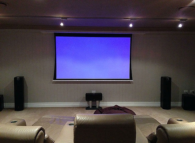 Her erkeğin hayali ev sinema sistemi