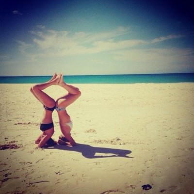 Yoga yapan kadınlar mı güzel yoksa yaptıkları için mi güzelleşiyorlar?