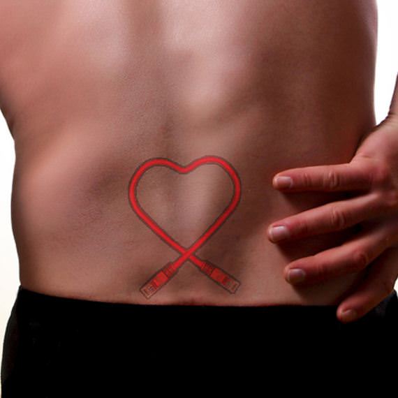 Ünlülerin ilginç dövmeleri