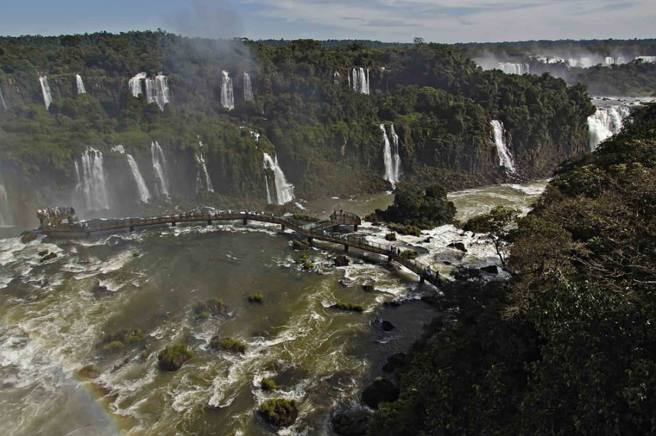 Dünyanın saklı şelaleri