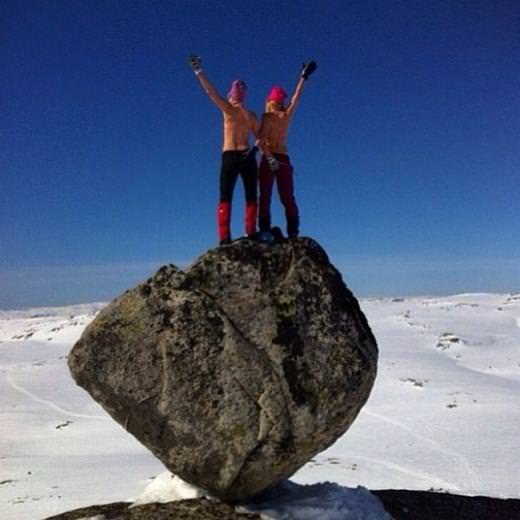 Yeni çılgınlık 'üstsüzler'