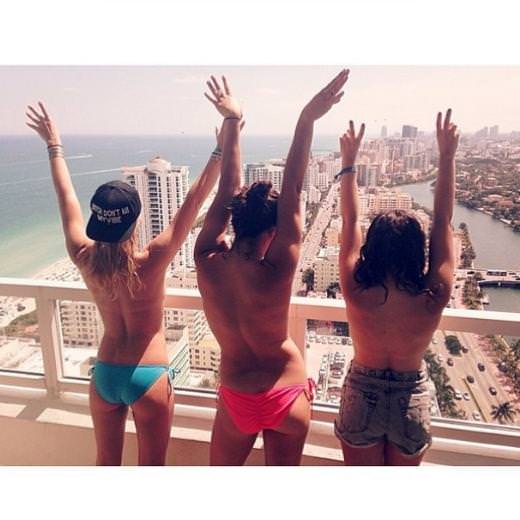 Yeni çılgınlık 'üstsüzler'