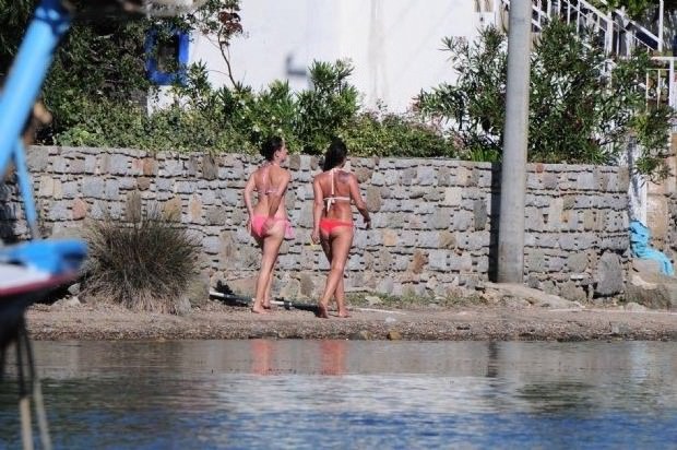 Nurgül Yeşilçay yaza erken girdi