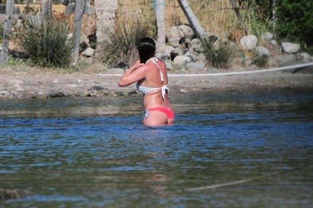 Nurgül Yeşilçay yaza erken girdi