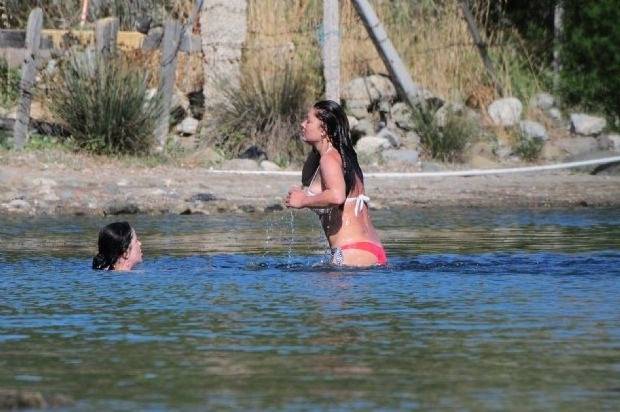 Nurgül Yeşilçay yaza erken girdi