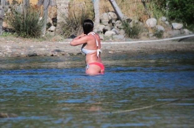 Nurgül Yeşilçay yaza erken girdi