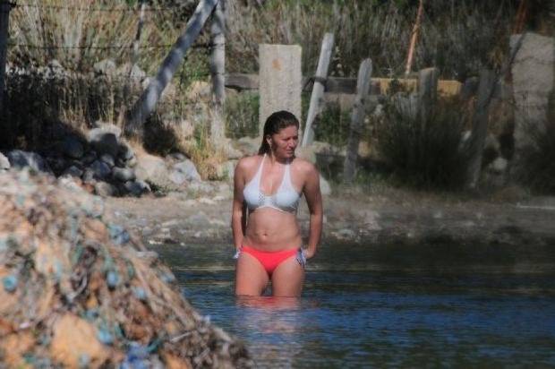 Nurgül Yeşilçay yaza erken girdi