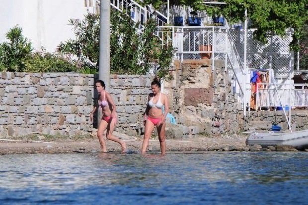 Nurgül Yeşilçay yaza erken girdi