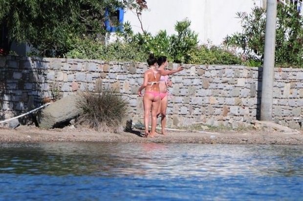 Nurgül Yeşilçay yaza erken girdi