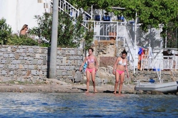 Nurgül Yeşilçay yaza erken girdi