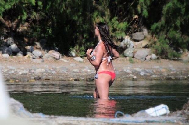 Nurgül Yeşilçay yaza erken girdi