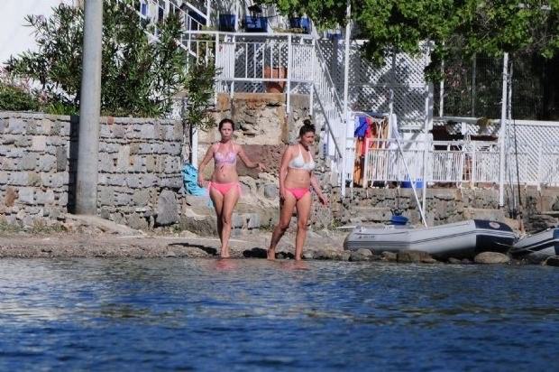 Nurgül Yeşilçay yaza erken girdi