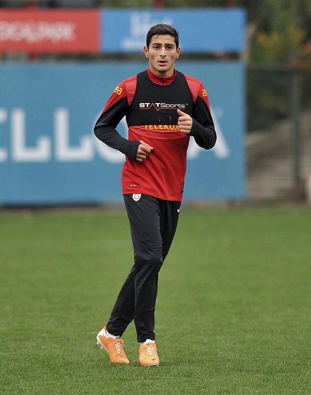 Fenerbahçe - Galatasaray süper kupa finali kadroları