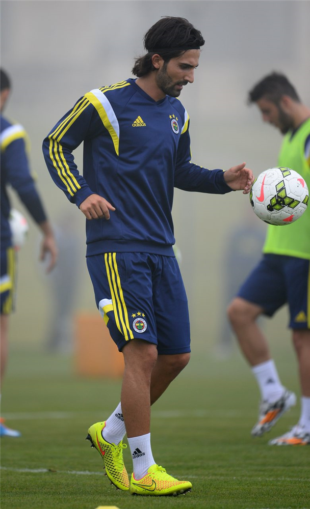 Fenerbahçe - Galatasaray süper kupa finali kadroları