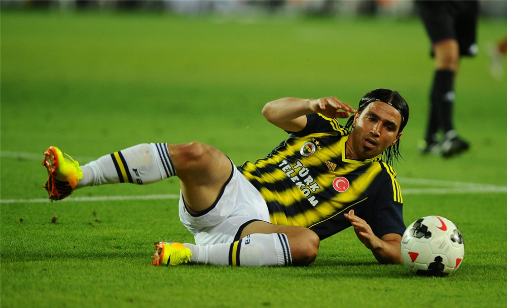 Fenerbahçe - Galatasaray süper kupa finali kadroları