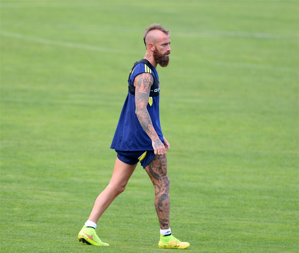 Fenerbahçe - Galatasaray süper kupa finali kadroları