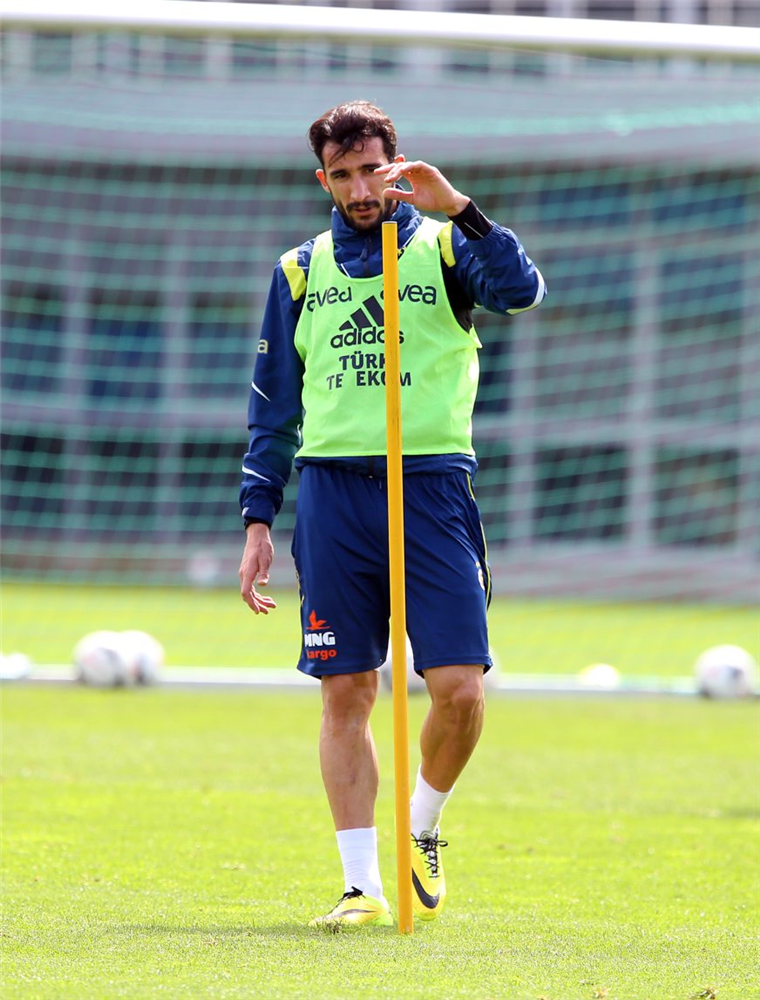 Fenerbahçe - Galatasaray süper kupa finali kadroları