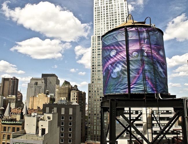 Sanatçılar New York silüetine dokundu