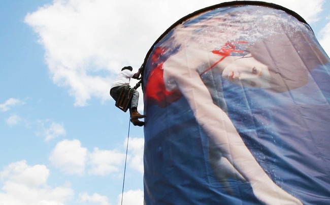 Sanatçılar New York silüetine dokundu