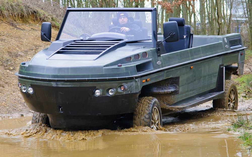 Hem karada hem denizde