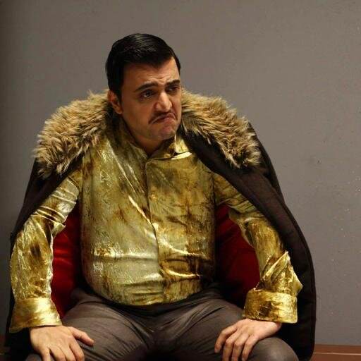 Bir de böyle düşünün: Şinasi Yurtsever