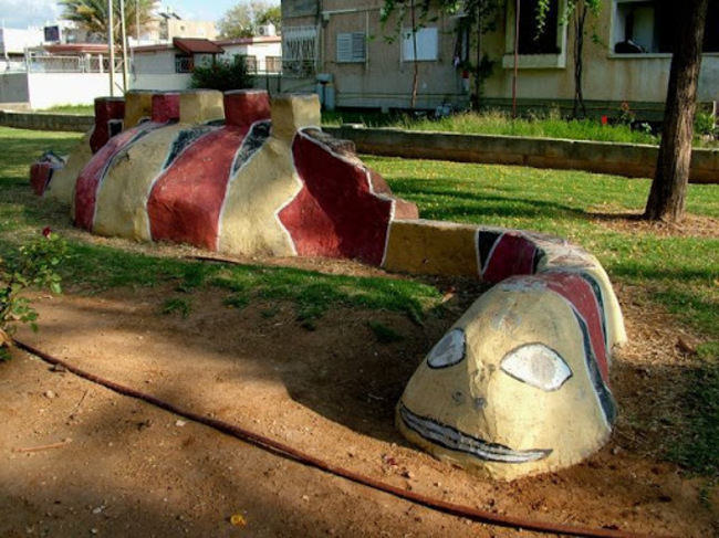 Parkların korkunç oyuncakları