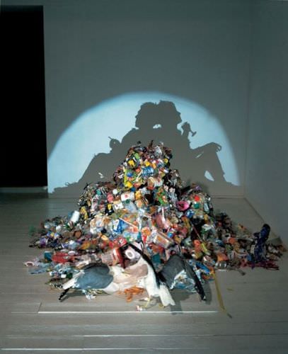 İngiltere'nin çöpü sanata dönüşüyor!