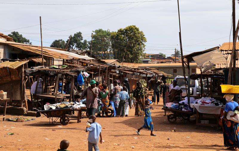 Varlık içinde yokluk ülkesi: Fildişi Sahili