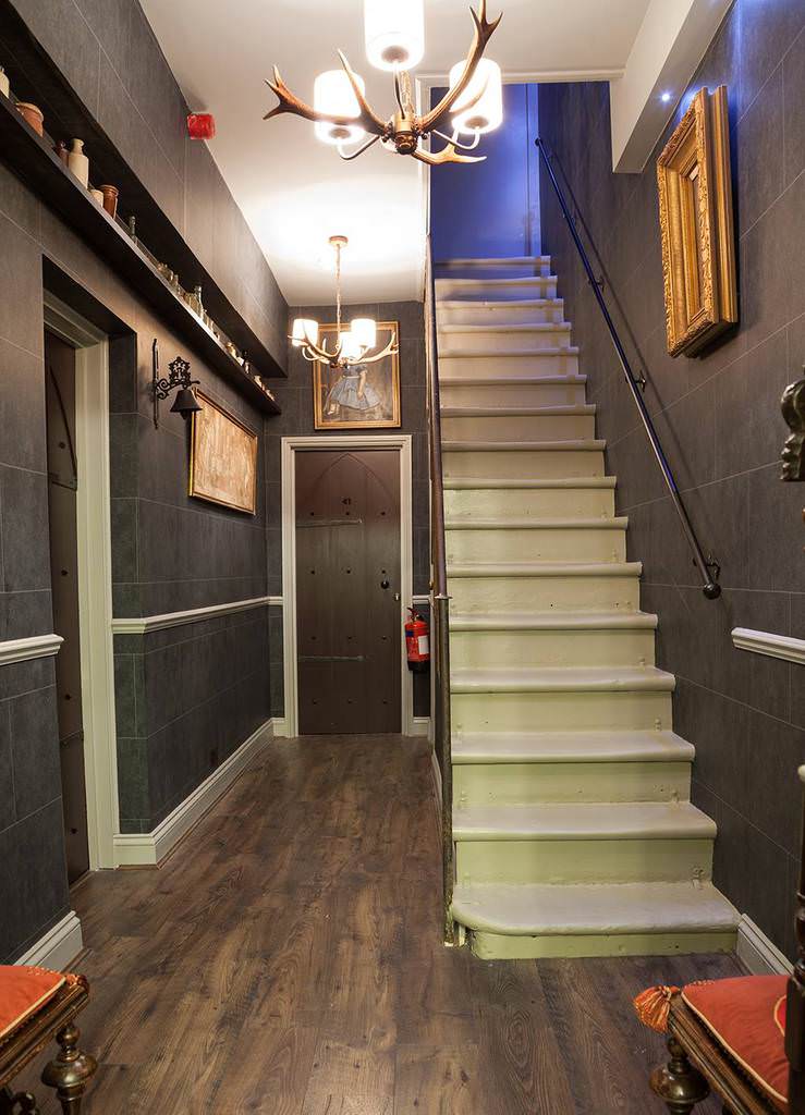 Londra'da Harry Potter oteli açıldı