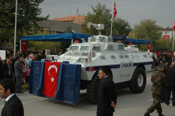 Geçmişten günümüze polis araçları