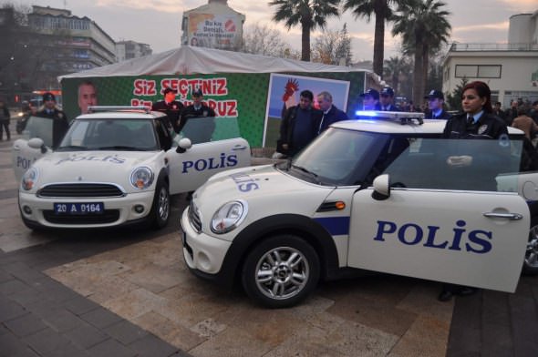 Geçmişten günümüze polis araçları
