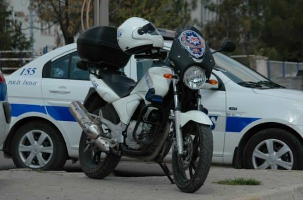 Geçmişten günümüze polis araçları