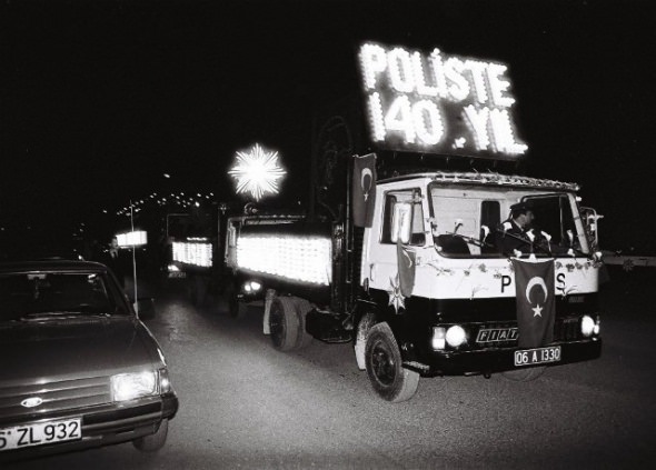 Geçmişten günümüze polis araçları