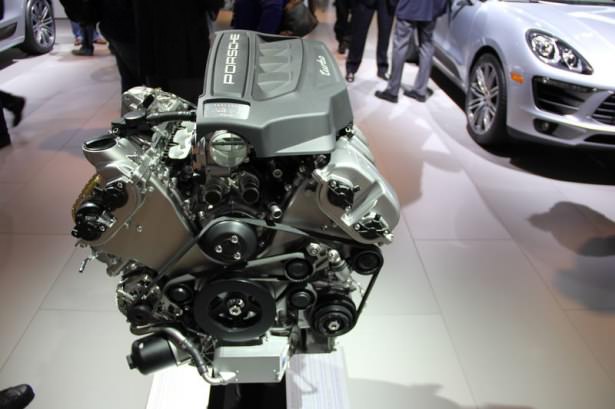 Herkesin gözü orada