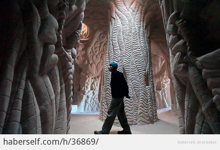 10 yılını bu mağaraya verdi