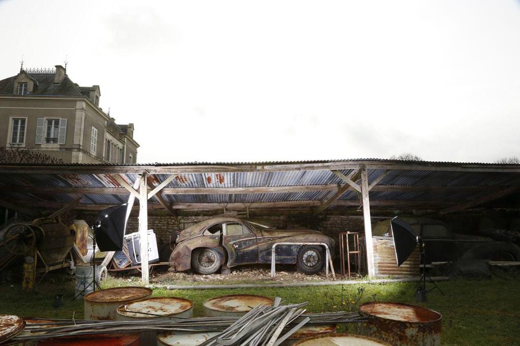 Fransız ahırından koleksiyonluk otomobiller çıktı