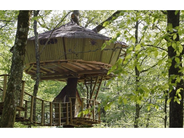 Dünyadaki en tuhaf 16 ev!