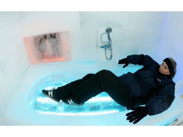 Dünyadaki en tuhaf 16 ev!