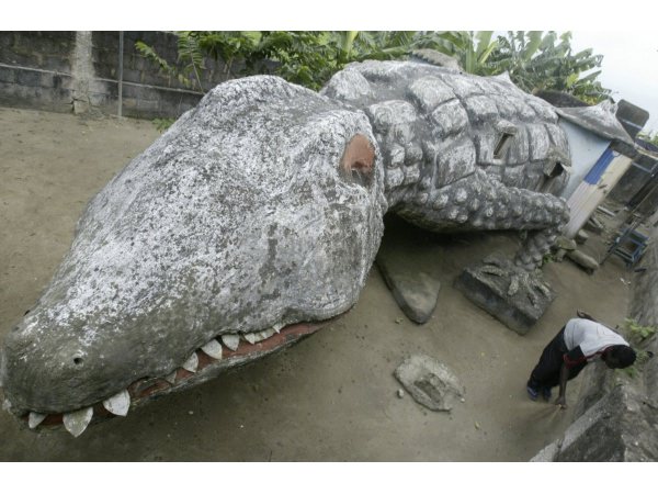 Dünyadaki en tuhaf 16 ev!