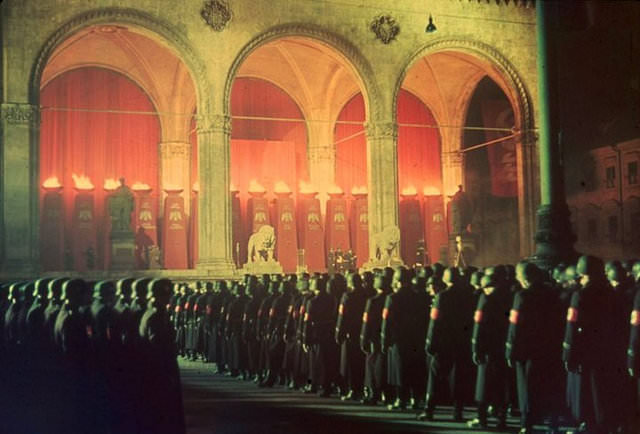 Hitler'in görülmemiş fotoğrafları