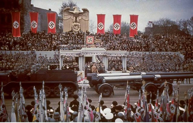 Hitler'in görülmemiş fotoğrafları