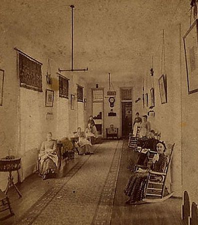 Akıl hastanelerinden ilginç kareler