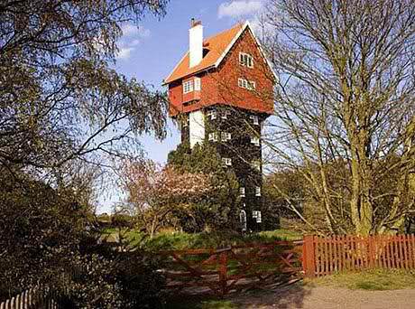 En tuhaf ev tasarımları