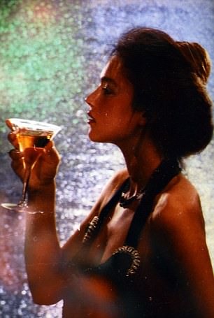 Bond kızı Monica Bellucci