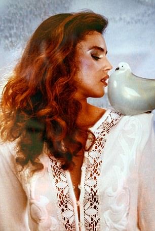 Bond kızı Monica Bellucci