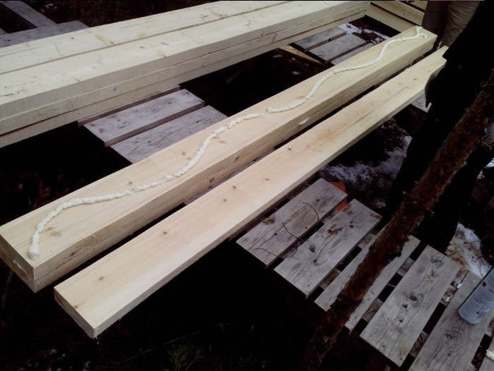 Sıkıntıdan ev yaptılar!