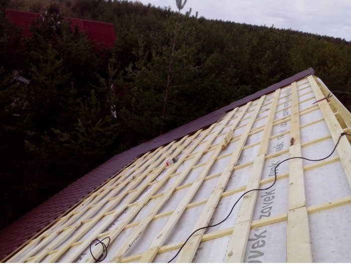 Sıkıntıdan ev yaptılar!