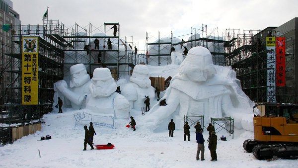 Kardan Star Wars heykeli