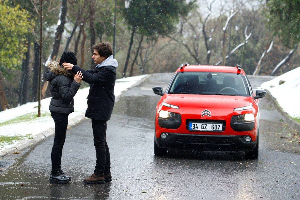 İki gerçek aşk! Sevgililer günü otomobilleri