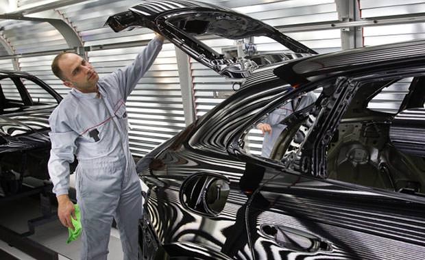 Porsche'nin yapılış süreci fotoğraflandı